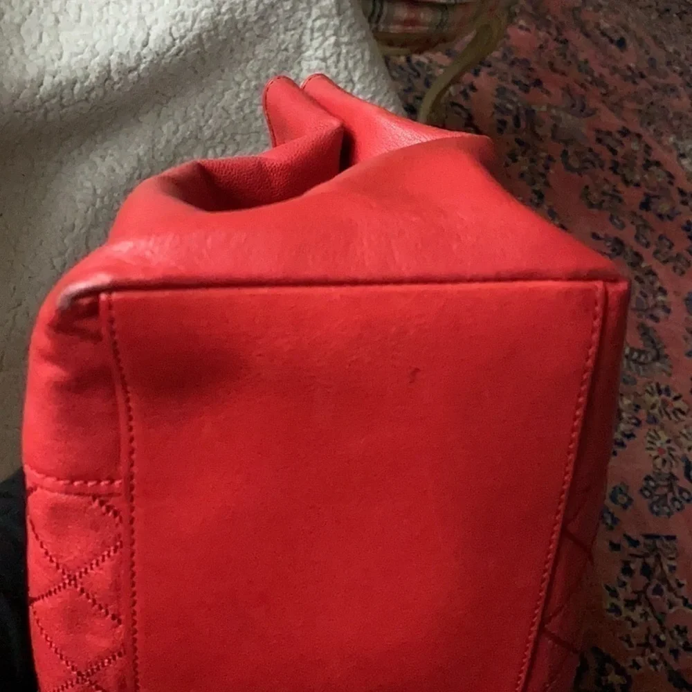 Tory Burch Fleming Distressed Leather Tote Cherry Apple